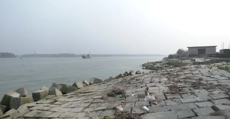  বরিশালে নদীপথে ঢুকছে অস্ত্র, নির্বাচনের আগে জনমনে আতঙ্ক 